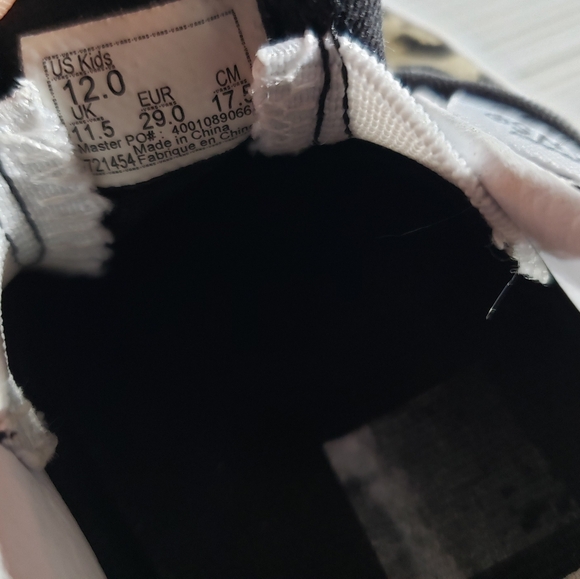 VANS Cheetah Print Slip-On Shoe - Picture 4 of 6